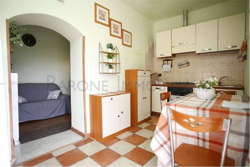 appartamento in vendita a Massa