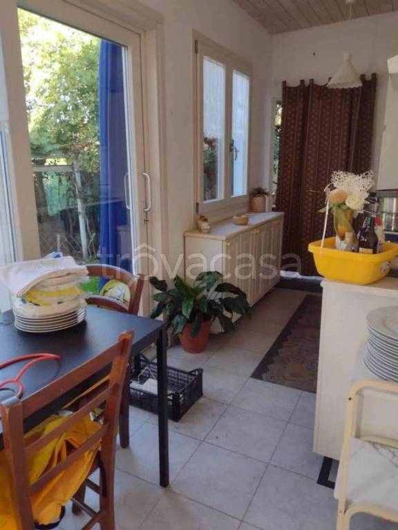appartamento in vendita a Massa in zona Centro Storico