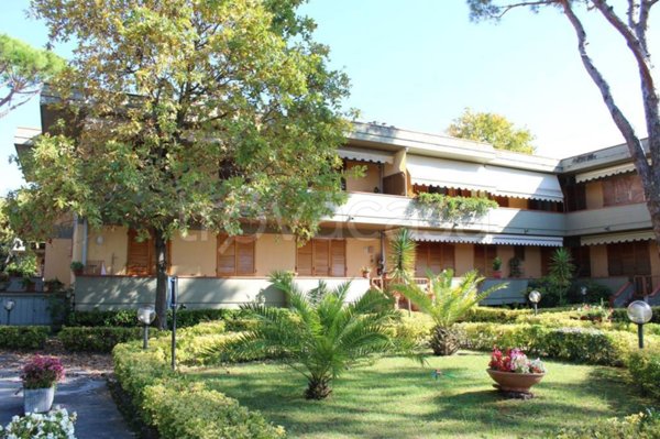 appartamento in vendita a Massa in zona Centro Storico