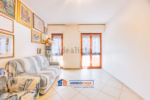 appartamento in vendita a Massa in zona Centro Storico