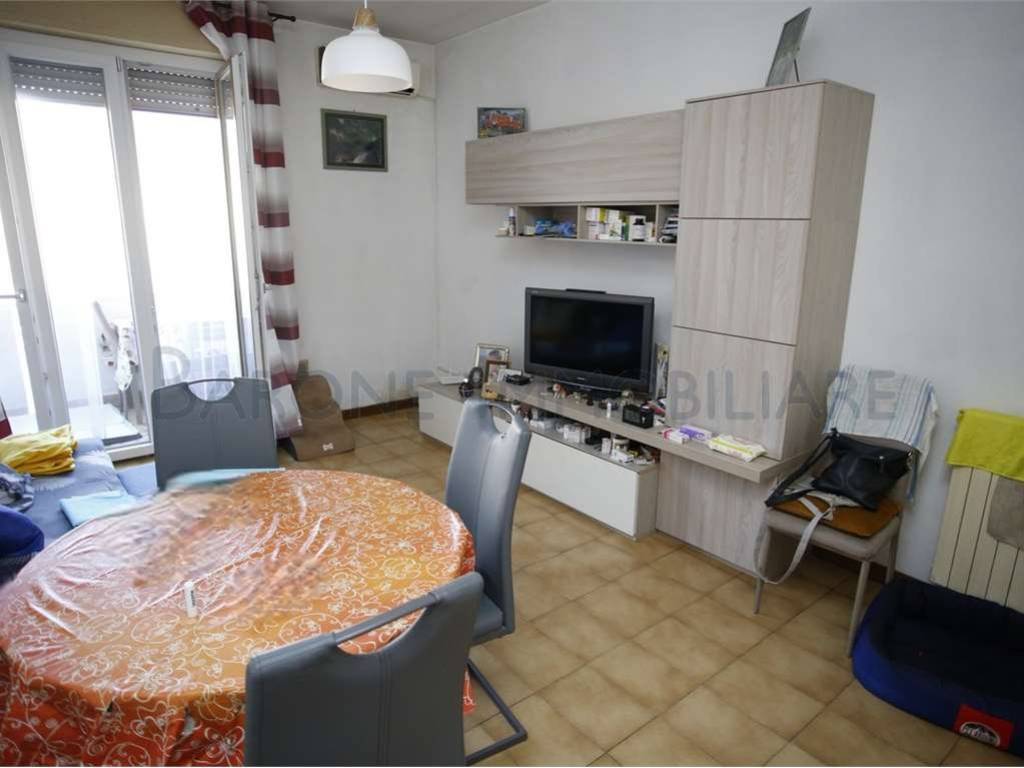 appartamento in vendita a Massa in zona Centro Storico