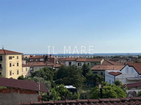 appartamento in vendita a Massa