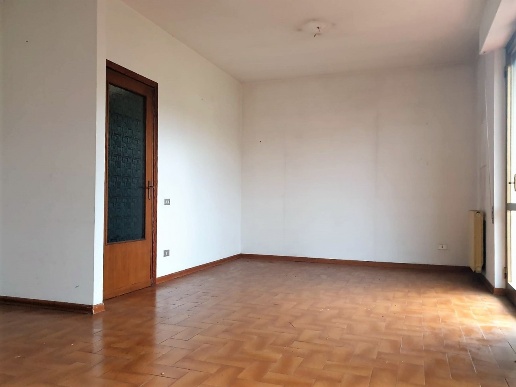 casa indipendente in vendita a Massa in zona Quercioli