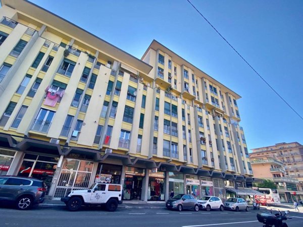 appartamento in vendita a Massa in zona Centro Storico