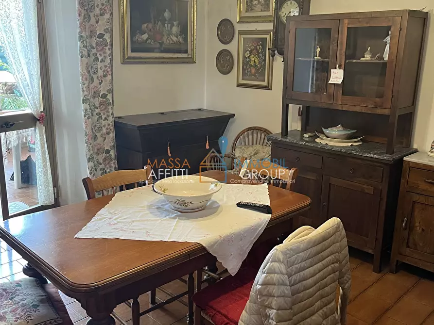 casa indipendente in vendita a Massa in zona Centro Storico