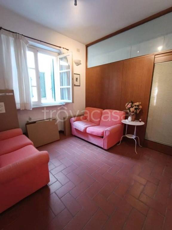 ufficio in vendita a Massa in zona Centro Storico