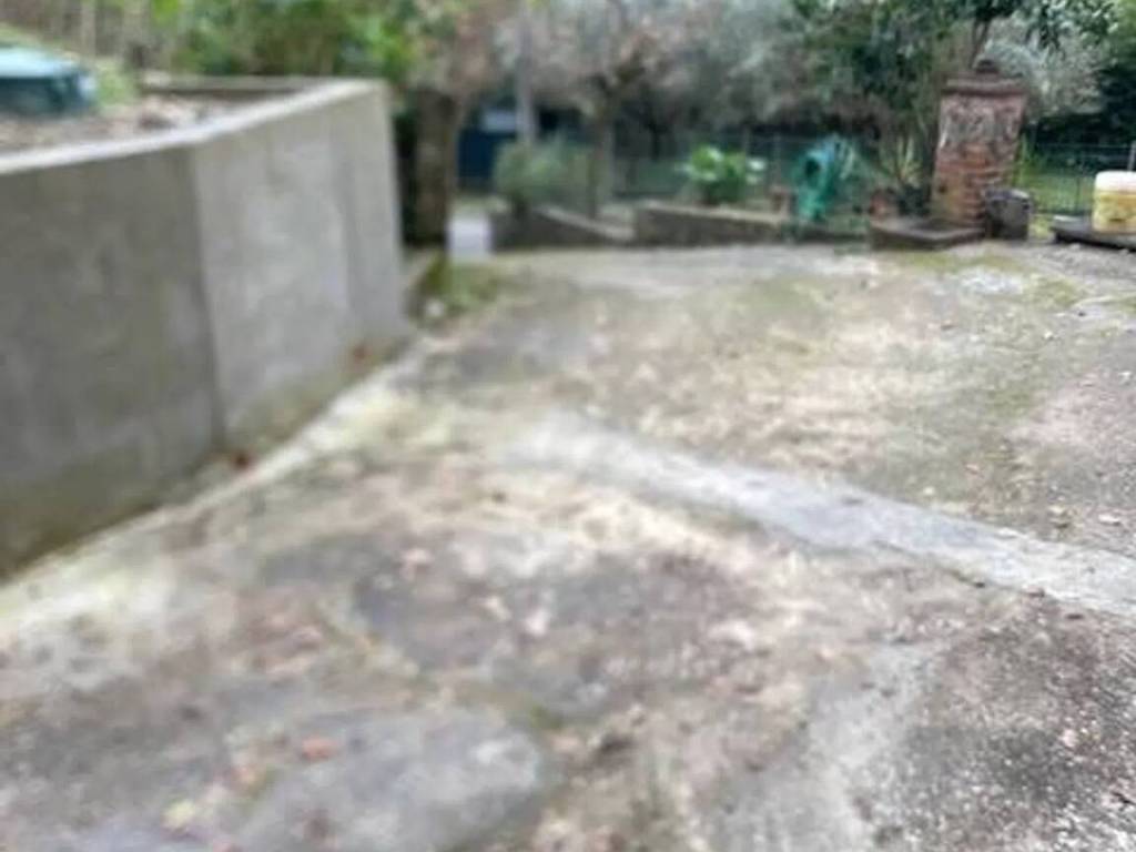 casa indipendente in vendita a Massa in zona Mirteto