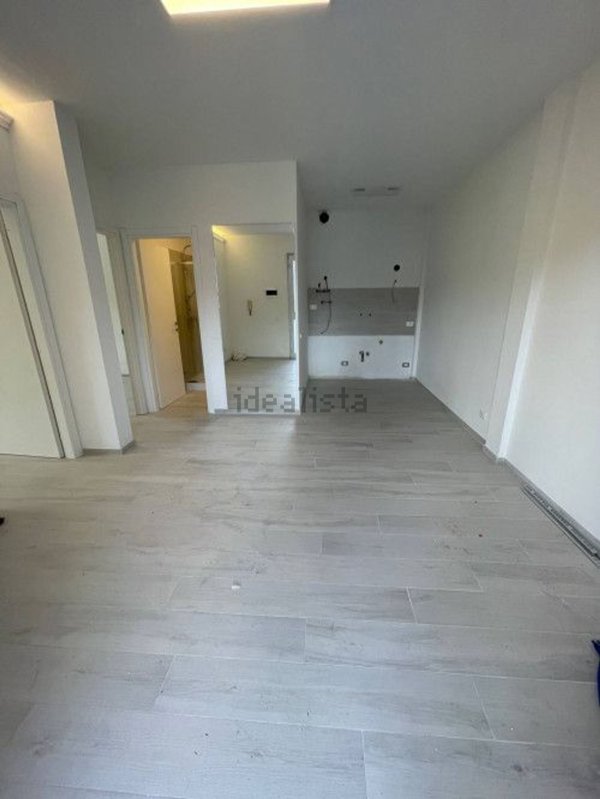 appartamento in vendita a Massa in zona Marina dei Ronchi