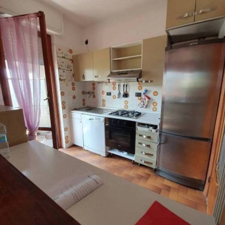 appartamento in vendita a Massa in zona Centro Storico