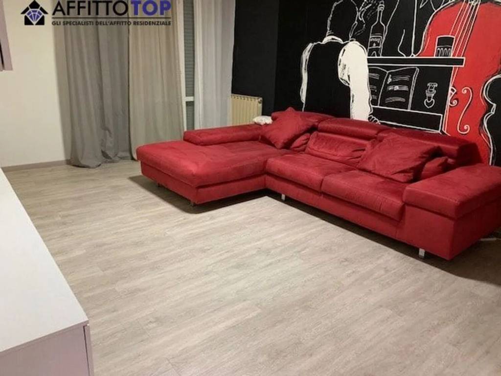 appartamento in vendita a Massa in zona Romagnano