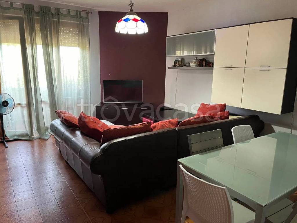 appartamento in vendita a Massa in zona Centro Storico