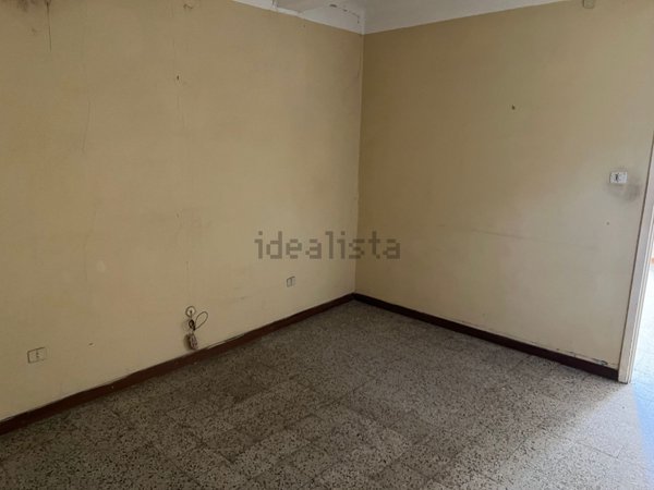 appartamento in vendita a Massa in zona Centro Storico