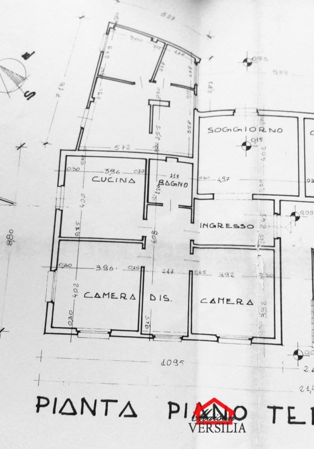 appartamento in vendita a Massa in zona Marina di Massa