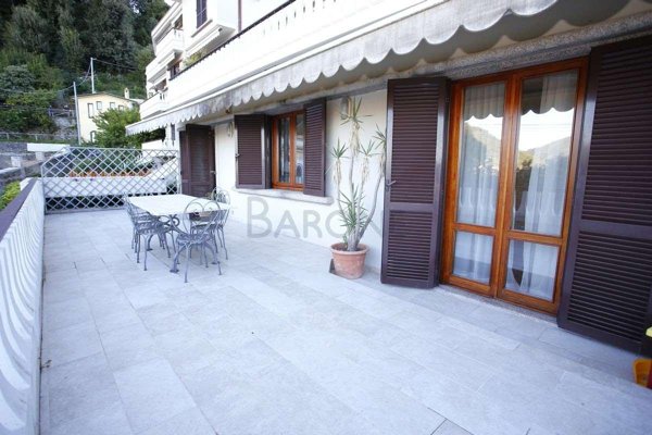 appartamento in vendita a Massa in zona Pariana