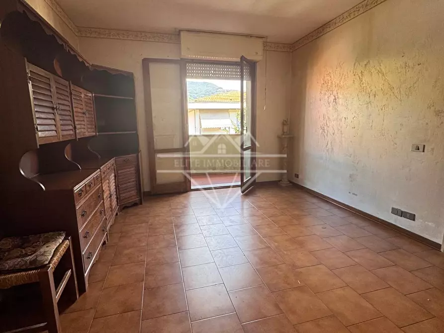 appartamento in vendita a Massa