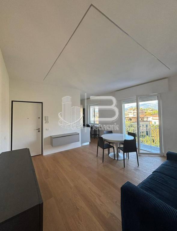 appartamento in vendita a Massa in zona Marina dei Ronchi