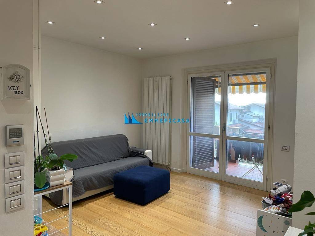 appartamento in vendita a Massa in zona Quercioli