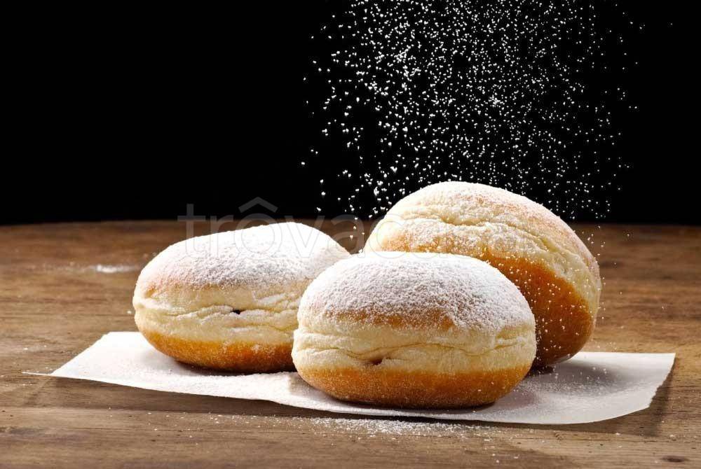 negozio in vendita a Massa in zona Centro Storico