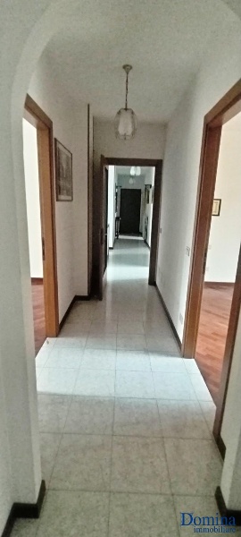 appartamento in vendita a Massa in zona Centro Storico