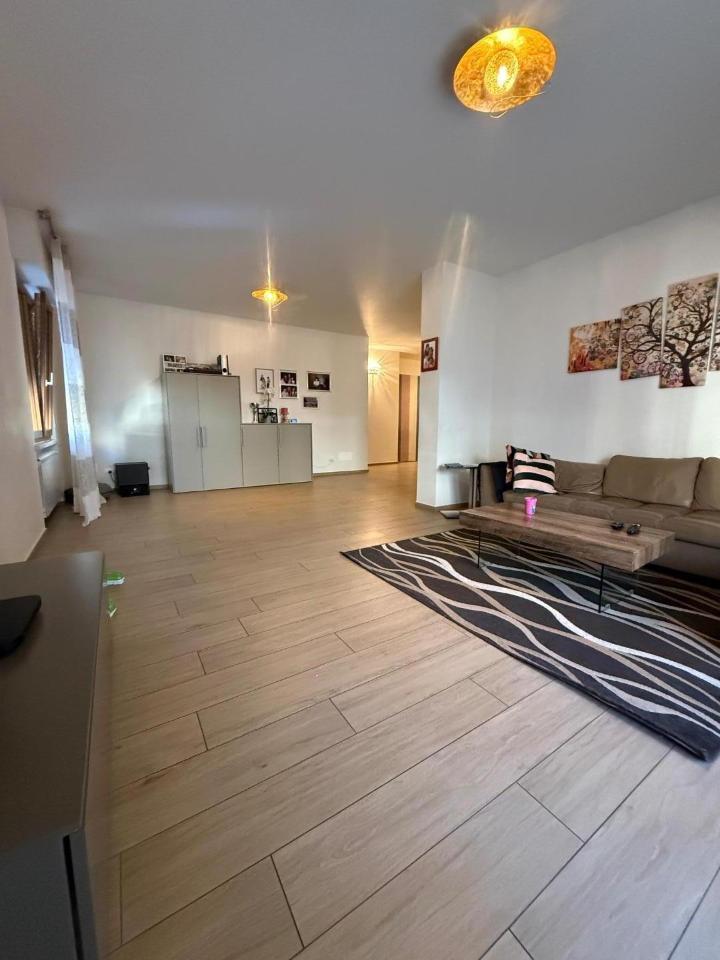 appartamento in vendita a Massa in zona Centro Storico