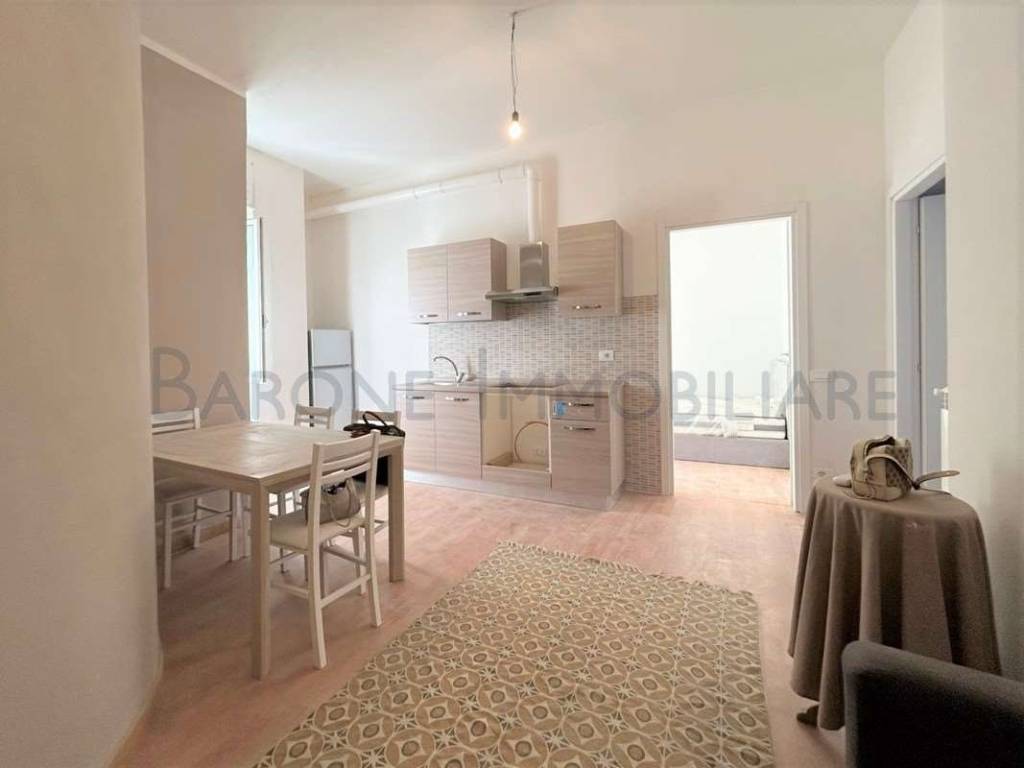 appartamento in vendita a Massa in zona Centro Storico