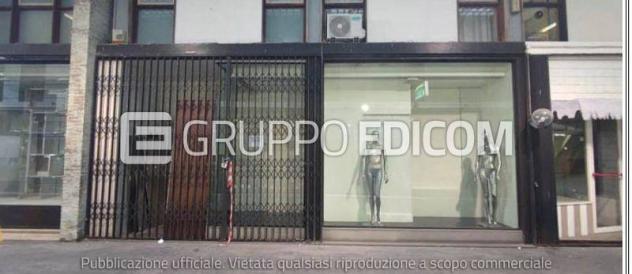 negozio in vendita a Massa