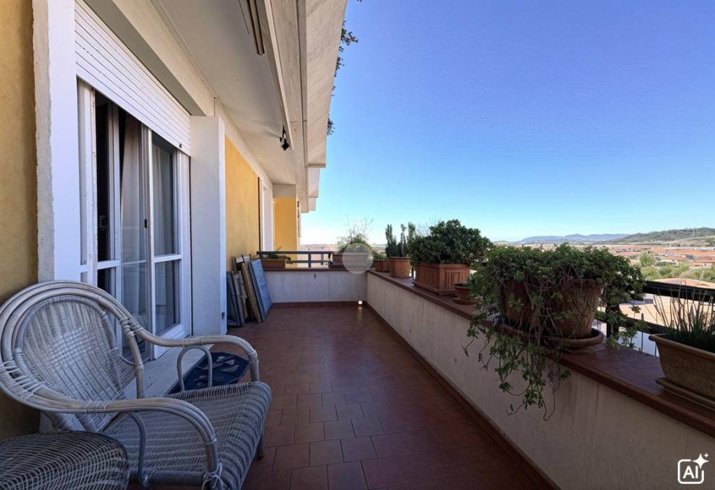 appartamento in vendita a Massa in zona Centro Storico