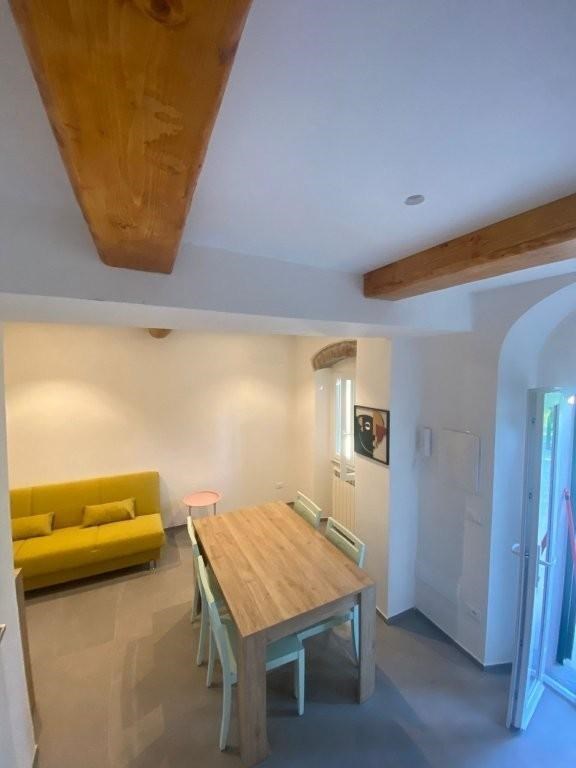 casa indipendente in vendita a Massa in zona Centro Storico