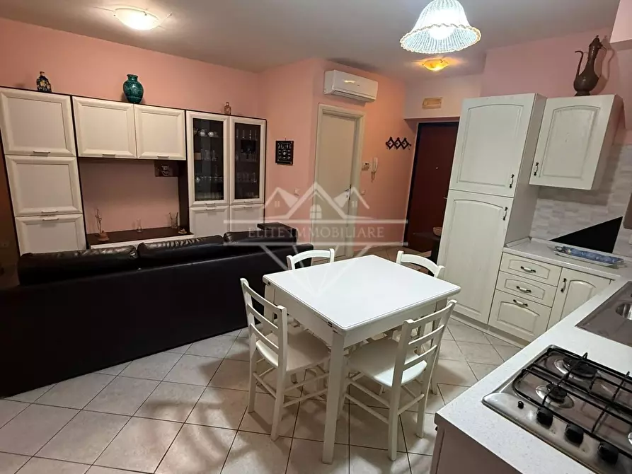 casa indipendente in vendita a Massa in zona Centro Storico