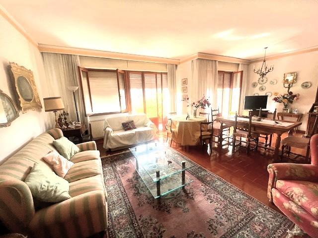 appartamento in vendita a Massa