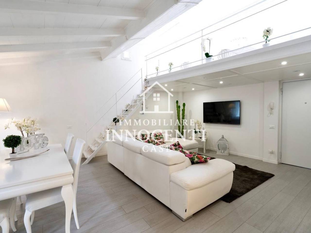 appartamento in vendita a Massa in zona Centro Storico