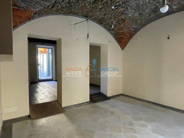 appartamento in vendita a Massa in zona Centro Storico