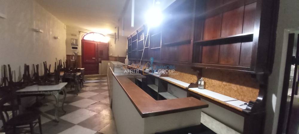 quadrivano in vendita a Massa in zona Centro Storico