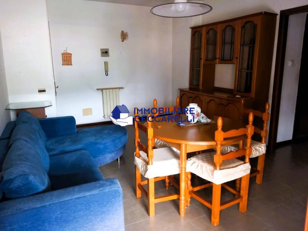 appartamento in vendita a Massa in zona Romagnano