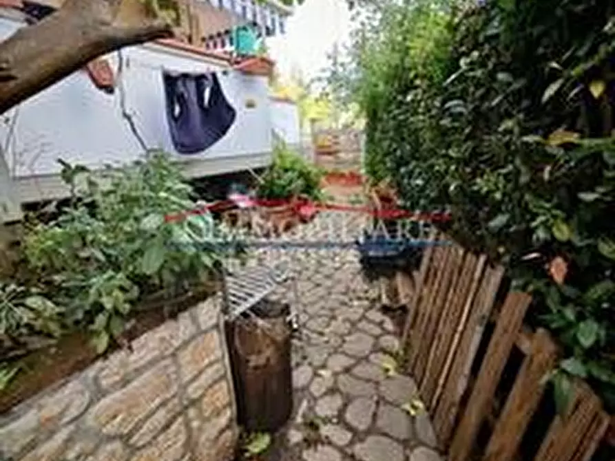 appartamento in vendita a Massa in zona Quercioli