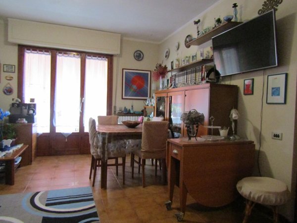 appartamento in vendita a Massa in zona Centro Storico