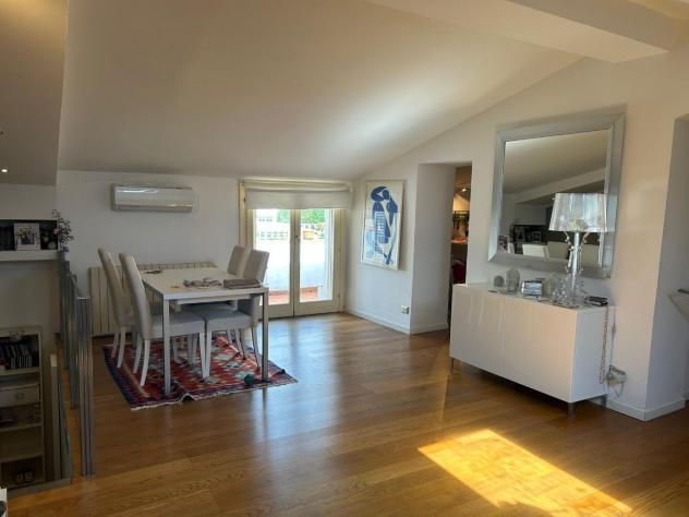 appartamento in vendita a Massa in zona Centro Storico