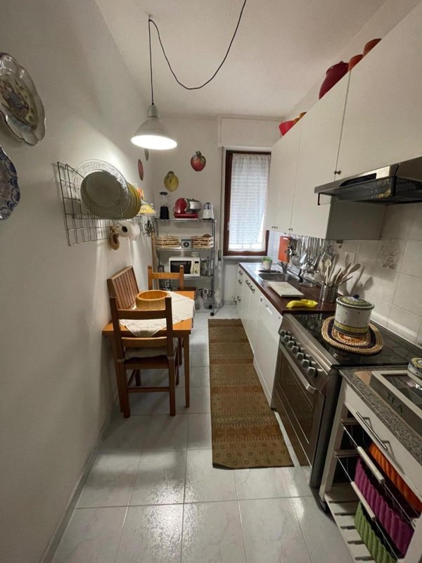 appartamento in vendita a Massa in zona Centro Storico