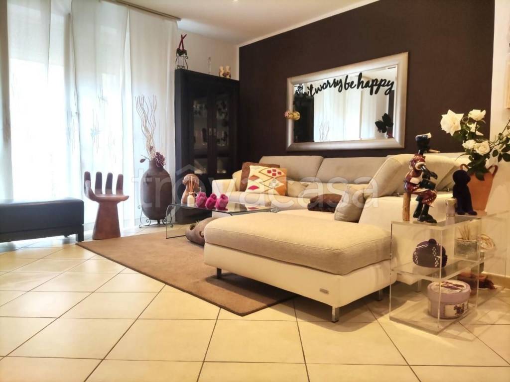 appartamento in vendita a Massa in zona Centro Storico