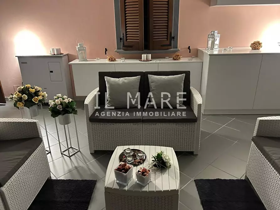 appartamento in vendita a Massa in zona Centro Storico