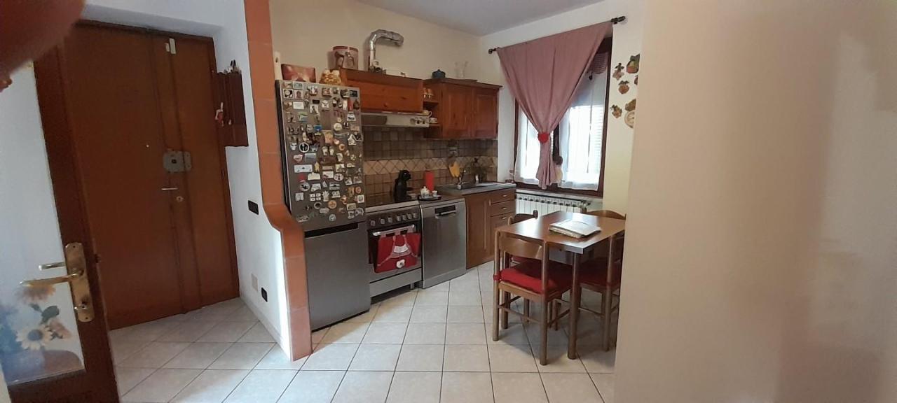 appartamento in vendita a Massa in zona Centro Storico