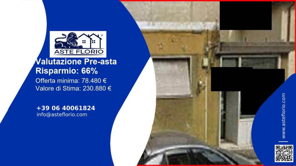 negozio in vendita a Massa in zona Centro Storico