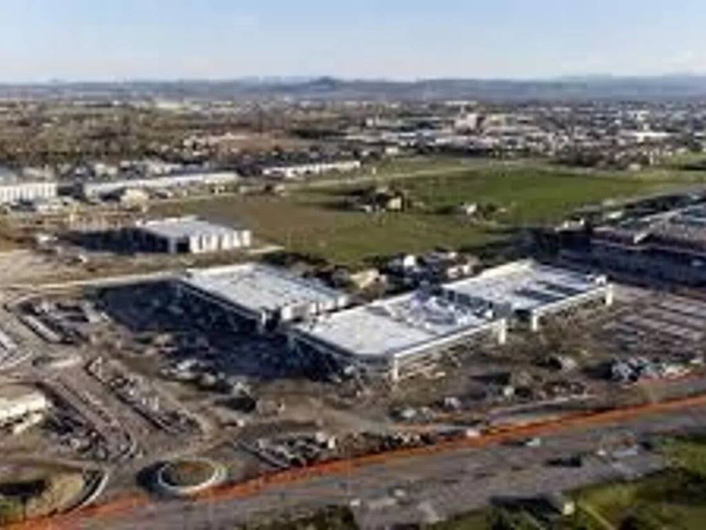 terreno edificabile in vendita a Massa in zona Marina di Massa