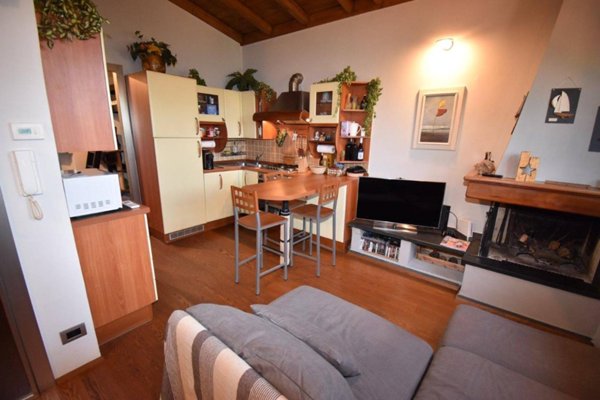 appartamento in vendita a Massa in zona Marina di Massa