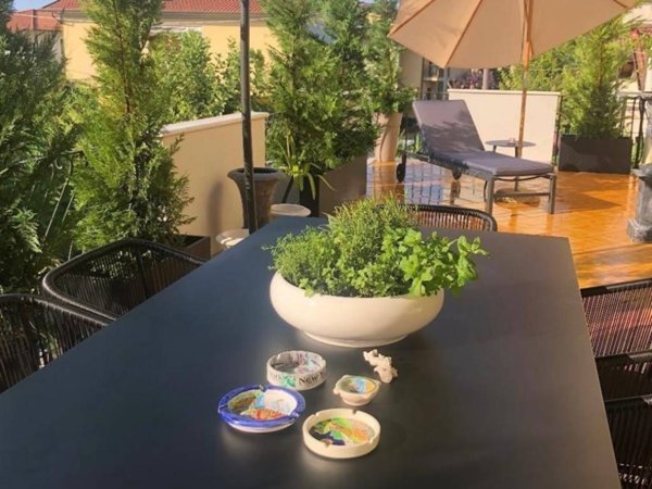 casa indipendente in vendita a Massa in zona Marina di Massa