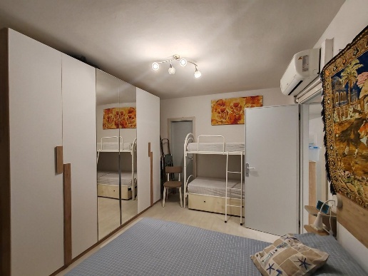 appartamento in vendita a Massa in zona Marina di Massa