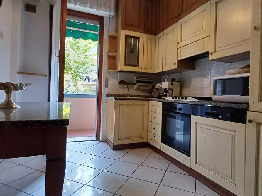 appartamento in vendita a Massa in zona Centro Storico