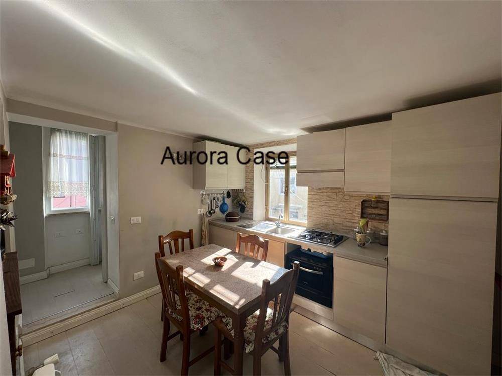 casa indipendente in vendita a Massa in zona Centro Storico