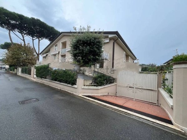 appartamento in vendita a Massa