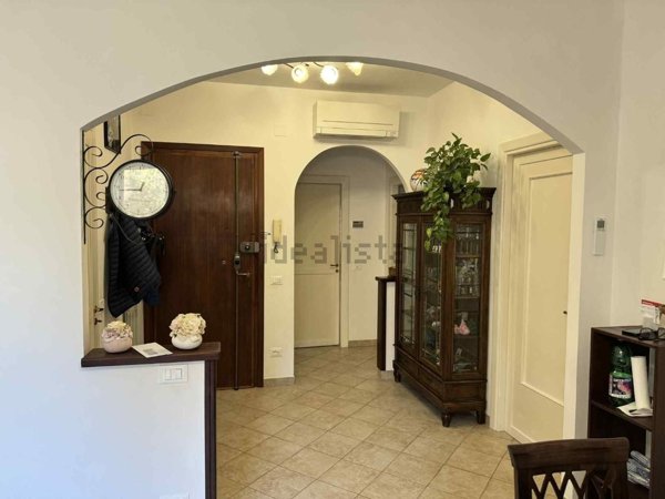 appartamento in vendita a Massa in zona Centro Storico